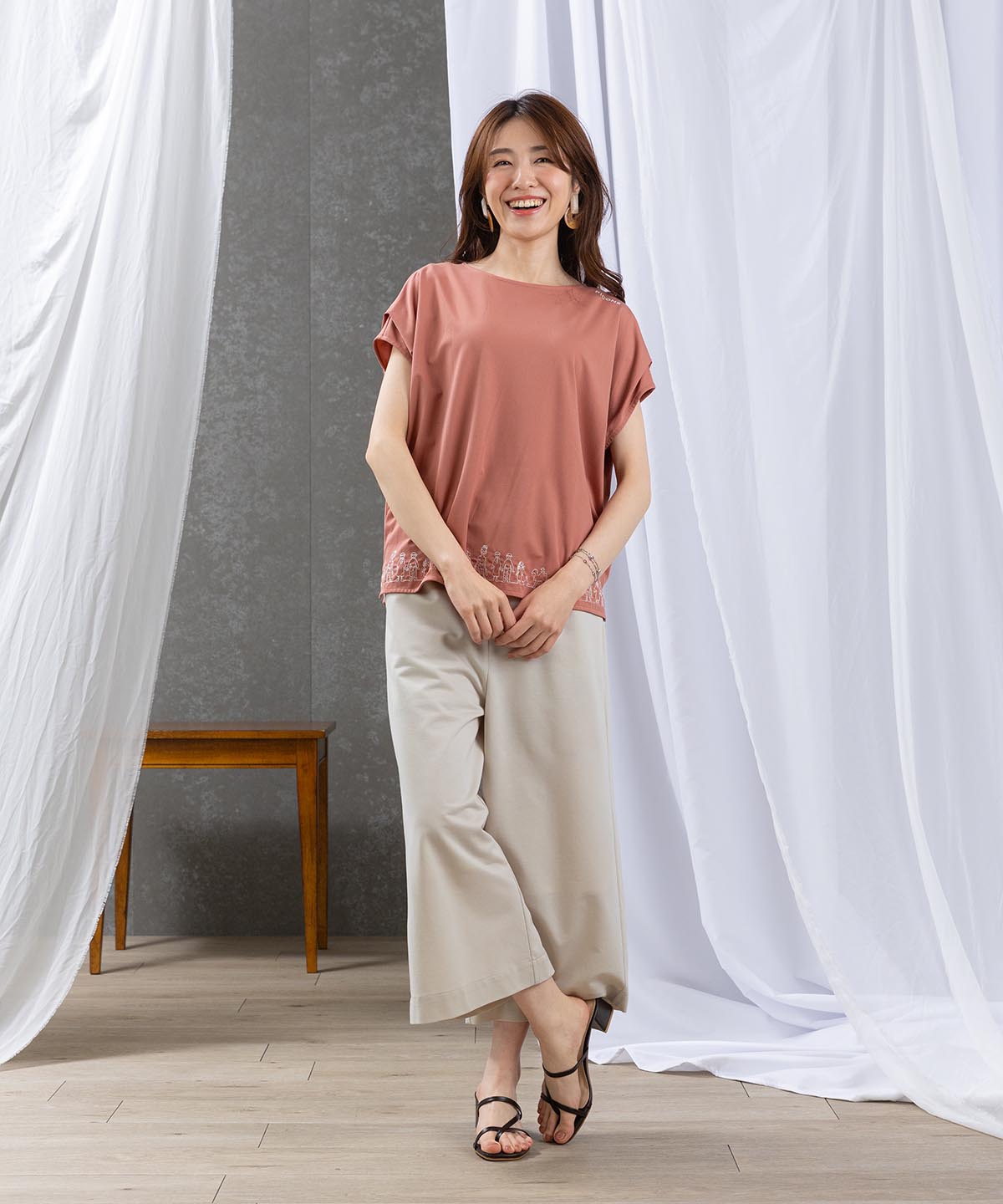 モデル着用画像