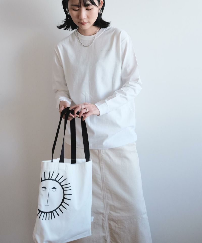 モデル着用画像（ホワイト）