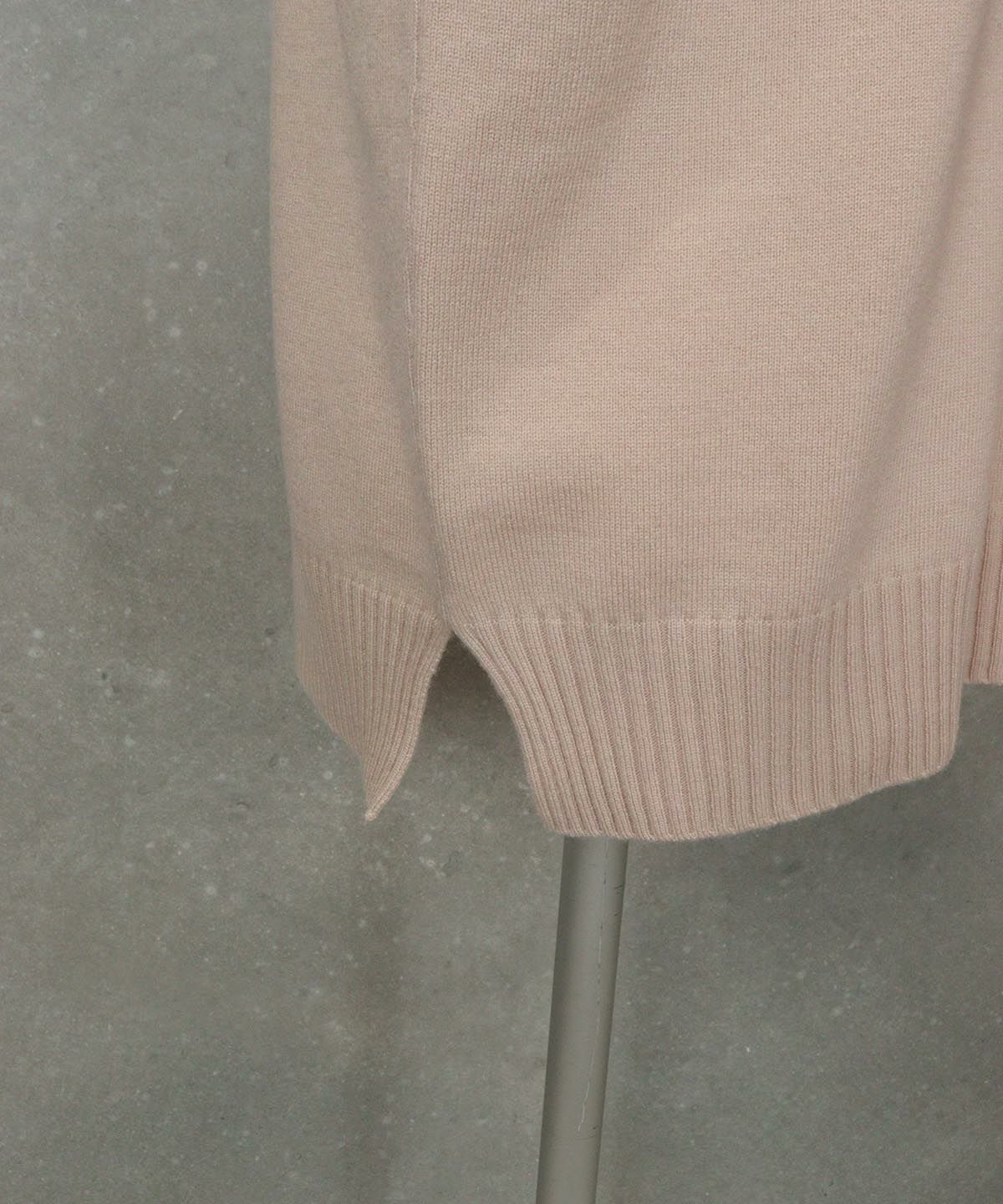 ウール混ピコラインニット（ピンク）裾