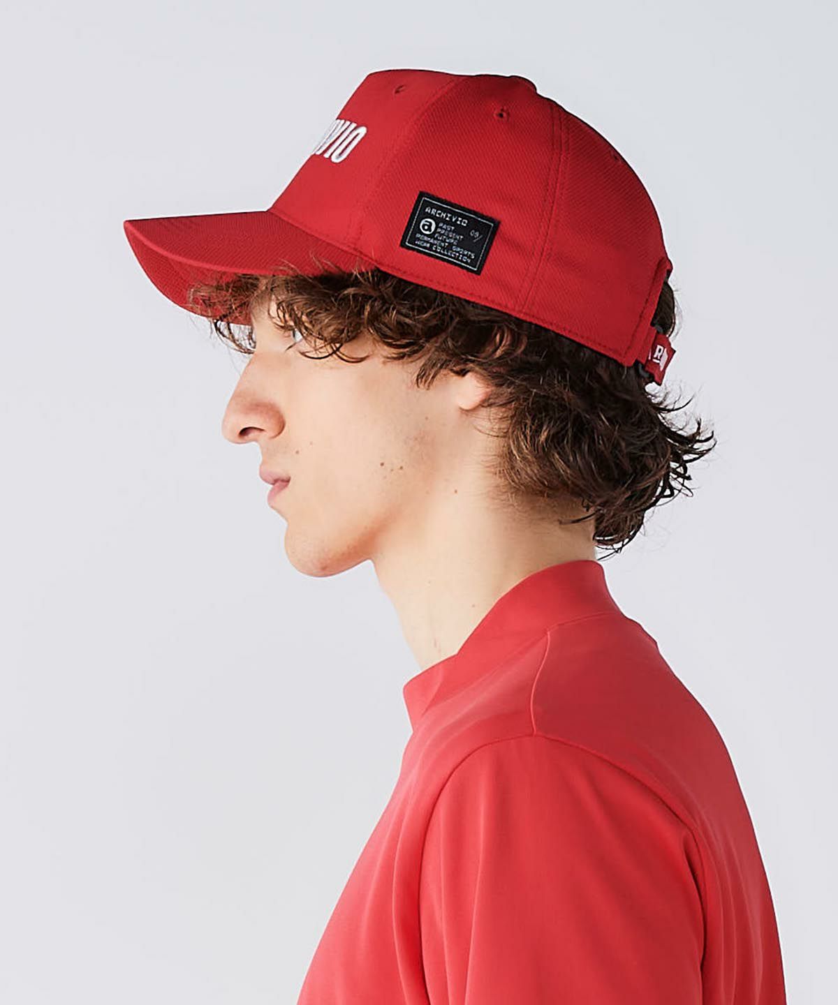 モデル着用画像（レッド）