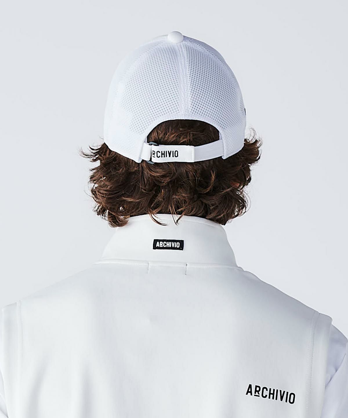 モデル着用画像（ホワイト）