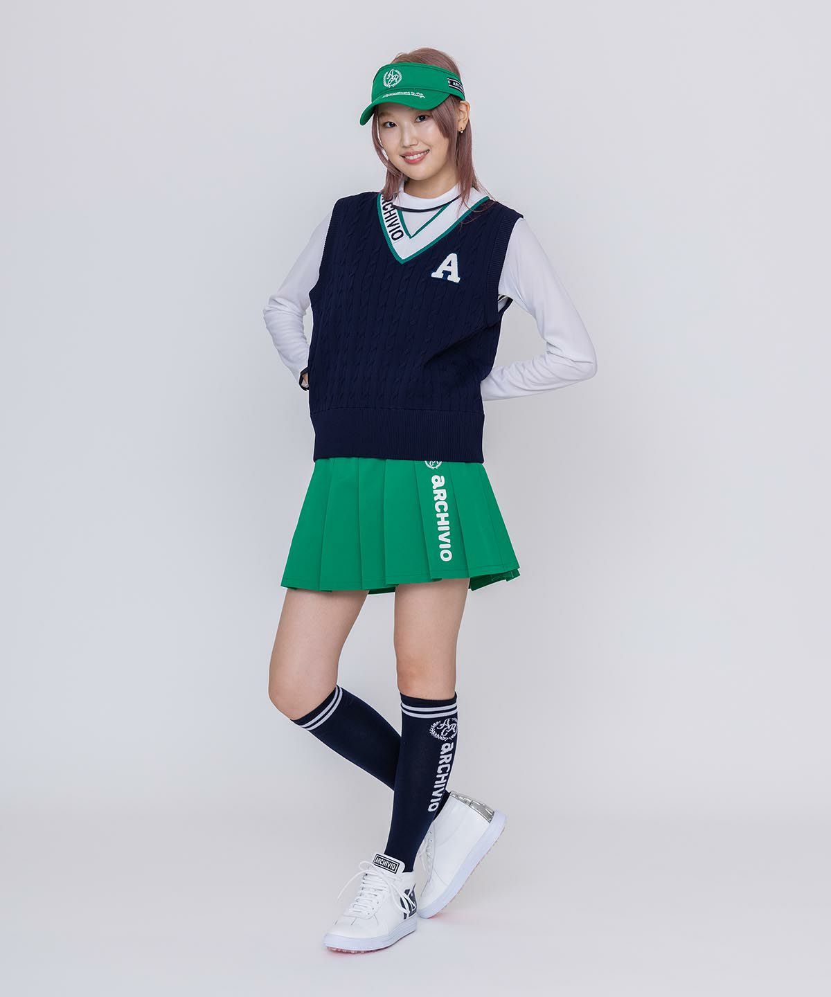 モデル着用画像（ネイビー）