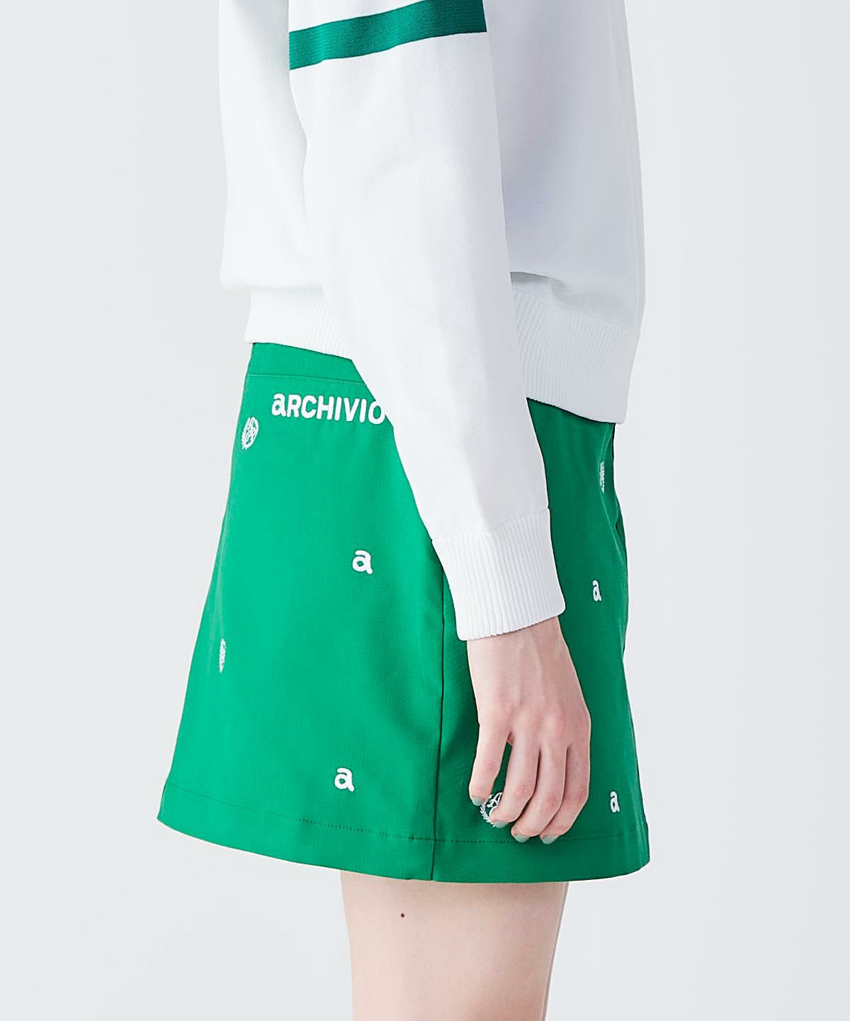 モデル着用画像（グリーン）