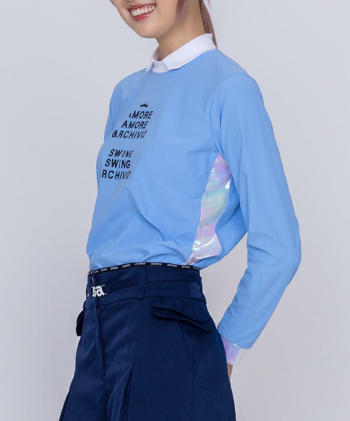 モデル着用画像（ライトブルー）