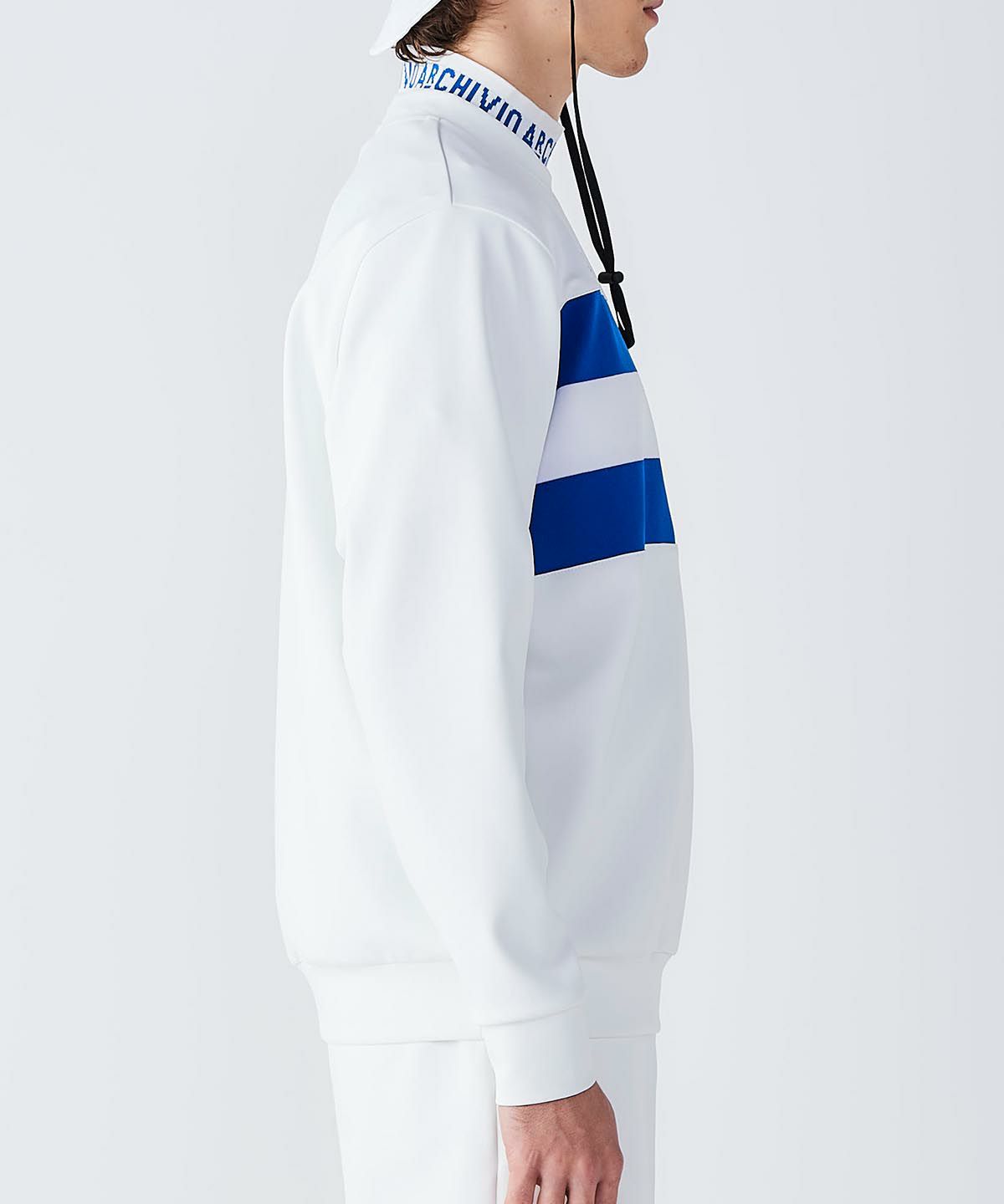 モデル着用画像（ホワイト）