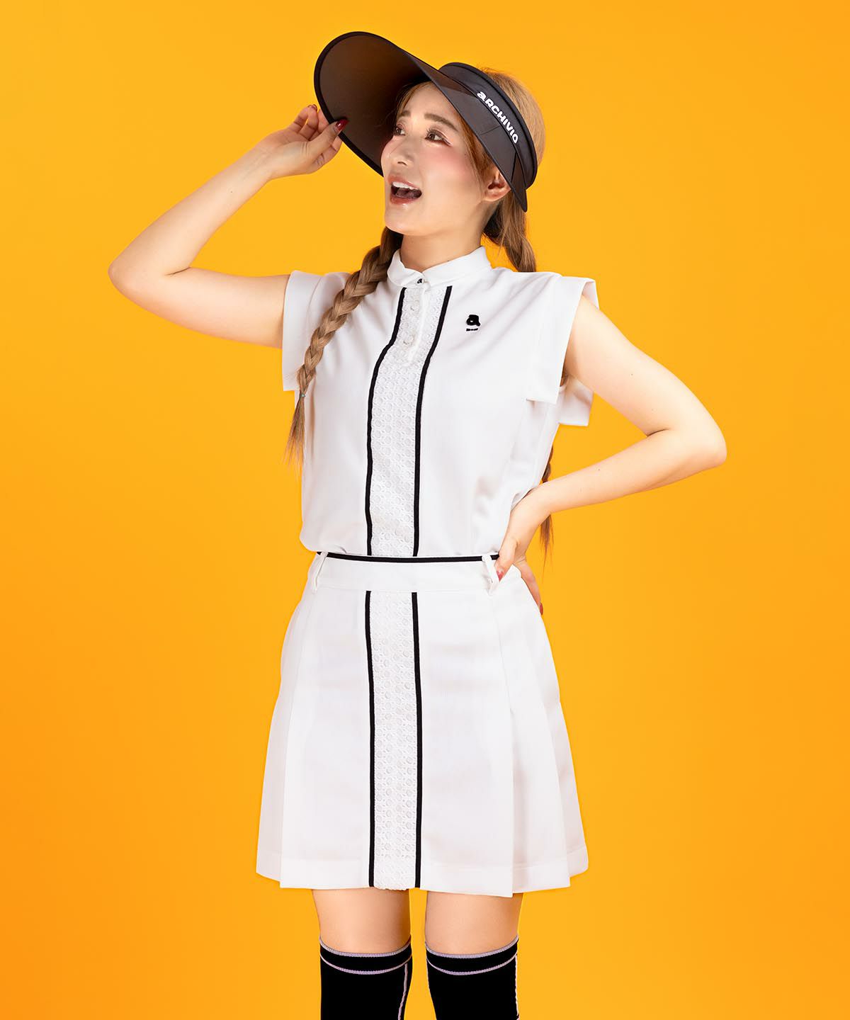 モデル着用画像（ブラック）