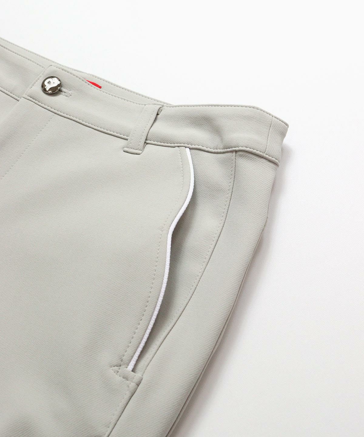 ポケット部分（ライトグレー）