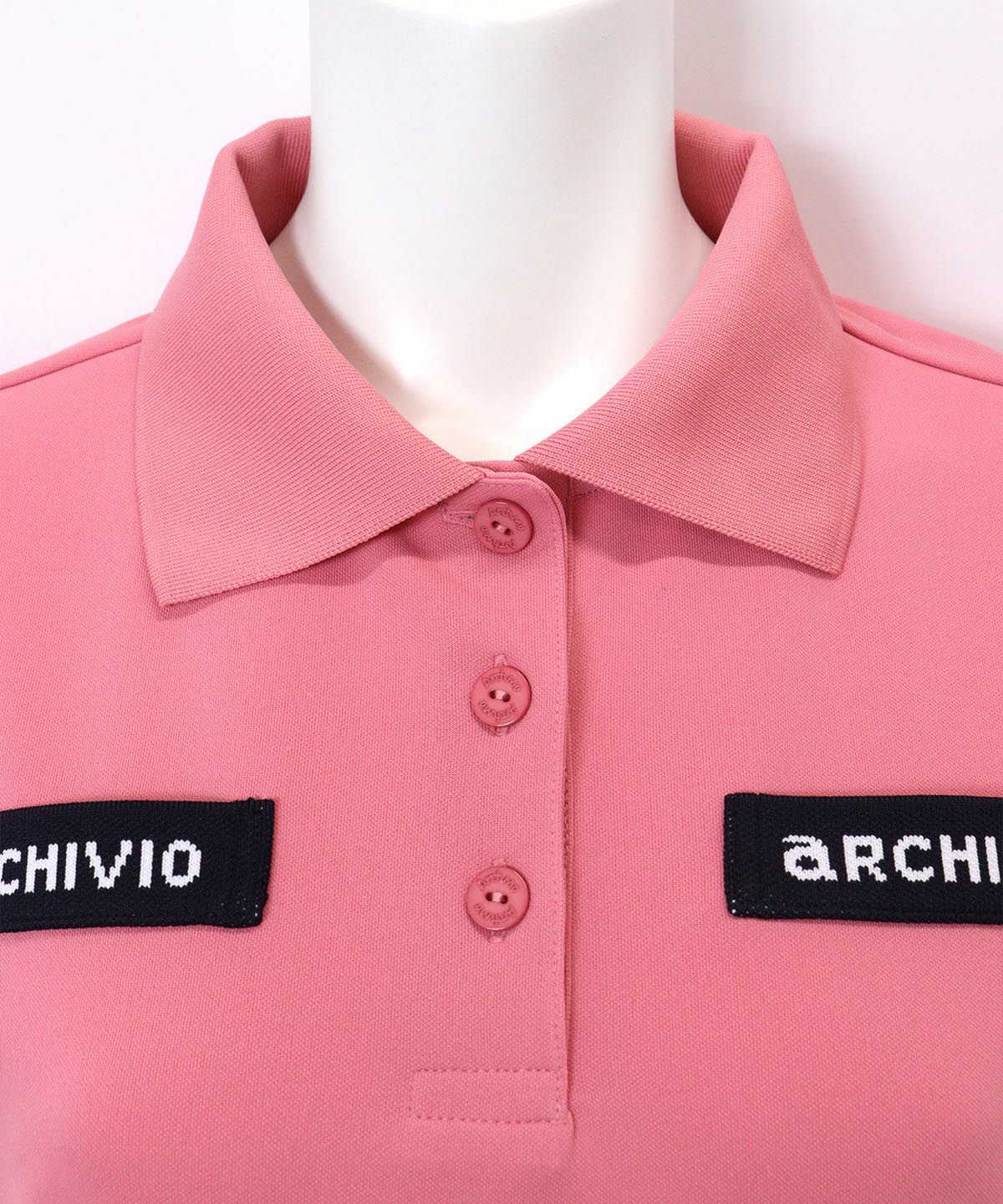 襟部分（ピンク）