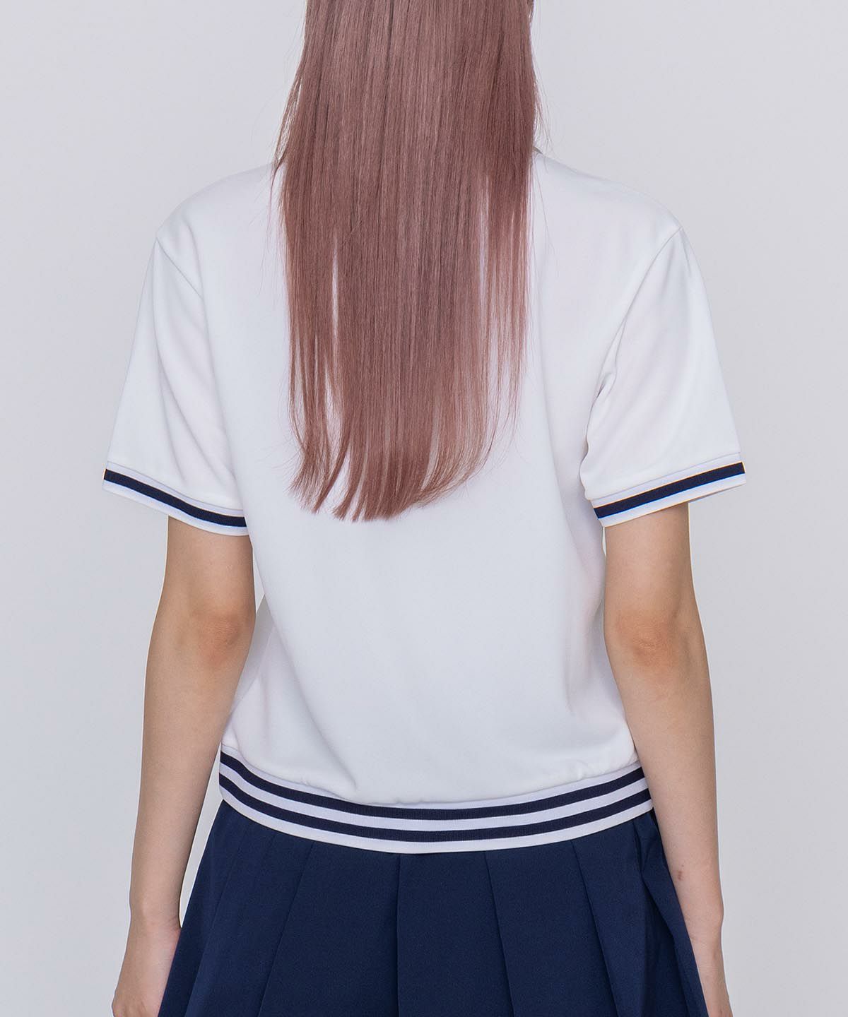 モデル着用画像（ホワイト）