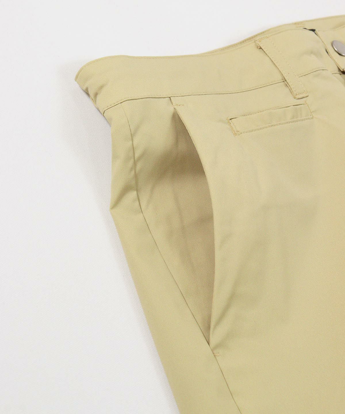 ポケット(ベージュ)