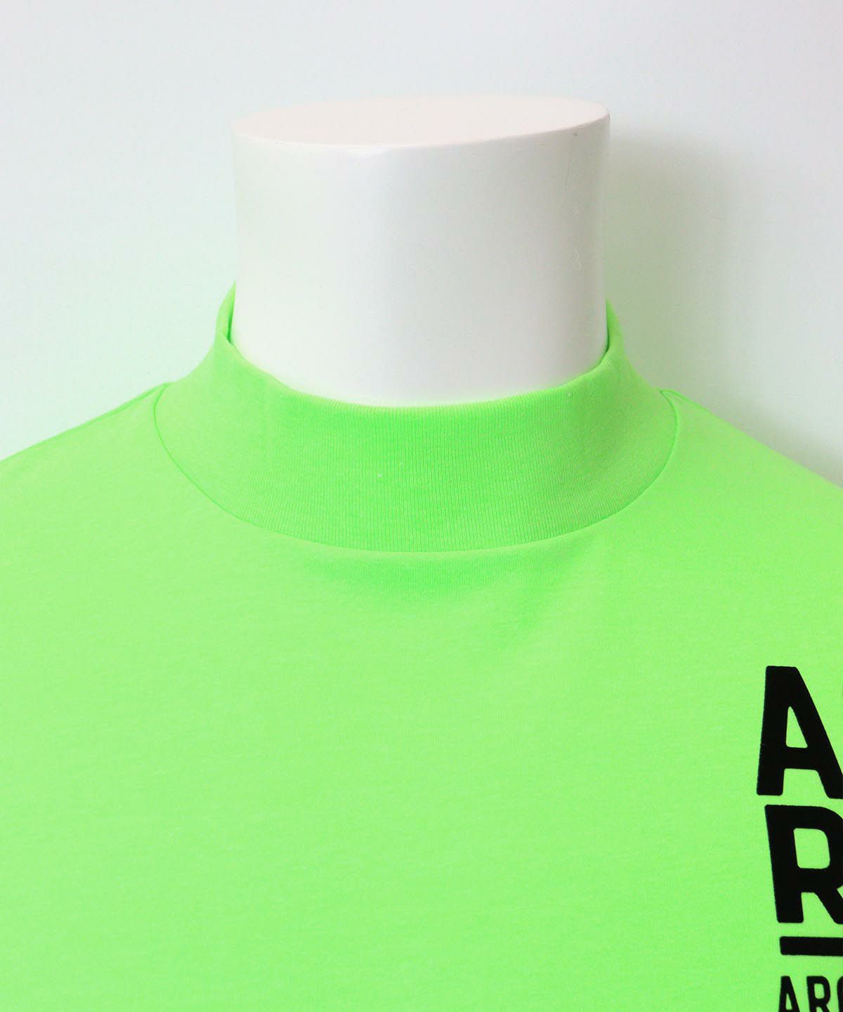 首元部分（ライトグリーン）