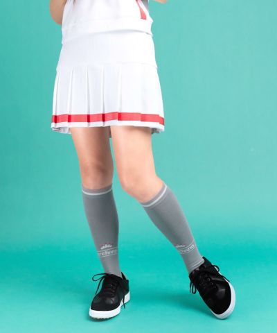 ふくれジャガード裾ラインスカート