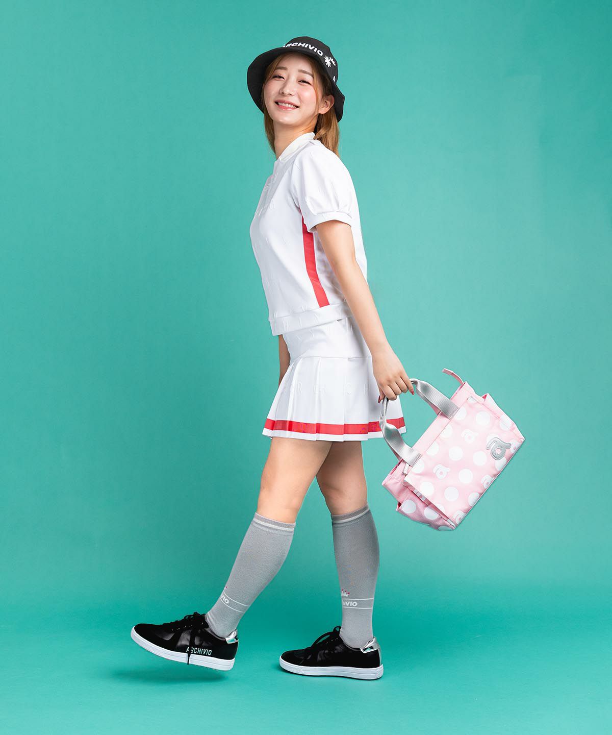 モデル着用画像（ホワイト）