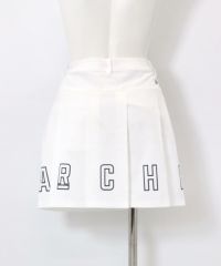 バックロゴプリーツ撥水スカート(ホワイト)後ろ