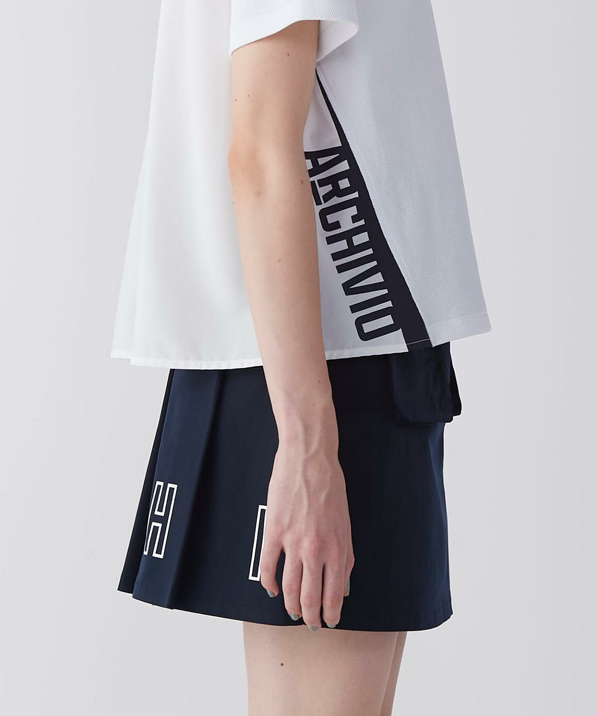 モデル着用画像(ネイビー)