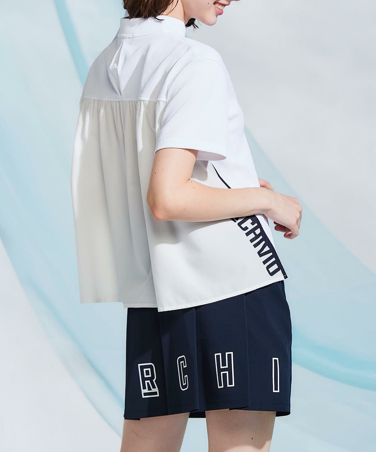 モデル着用画像(ネイビー)