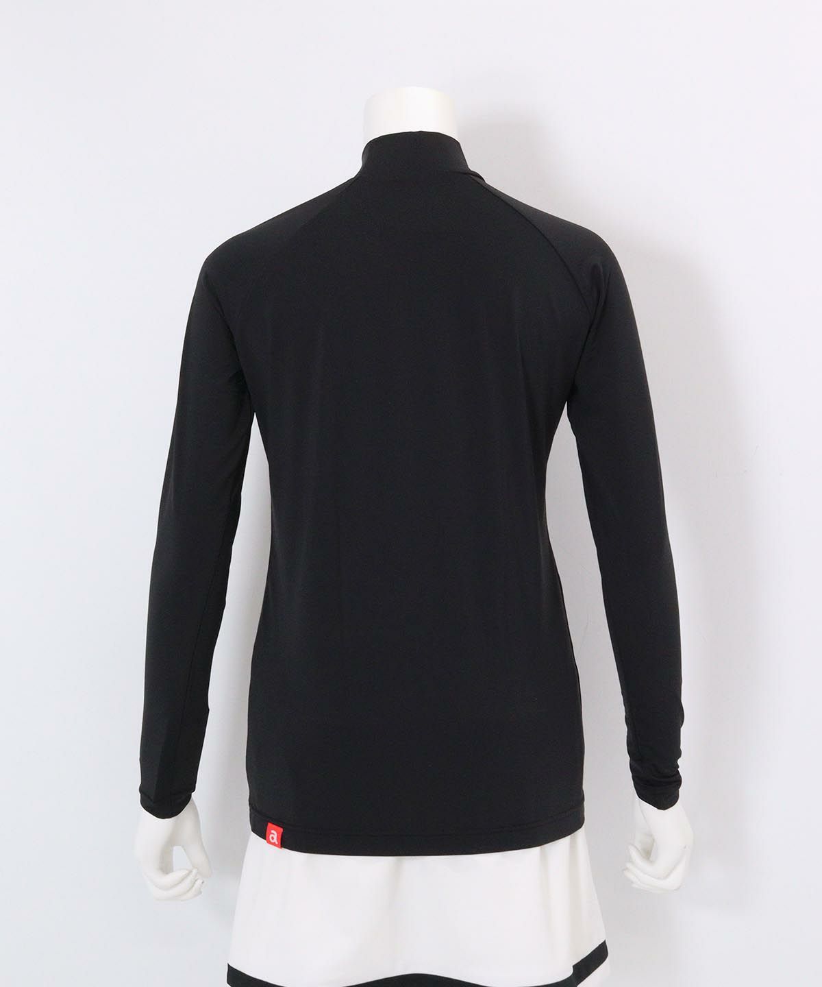 冷却素材ハイネックインナー後(ブラック）