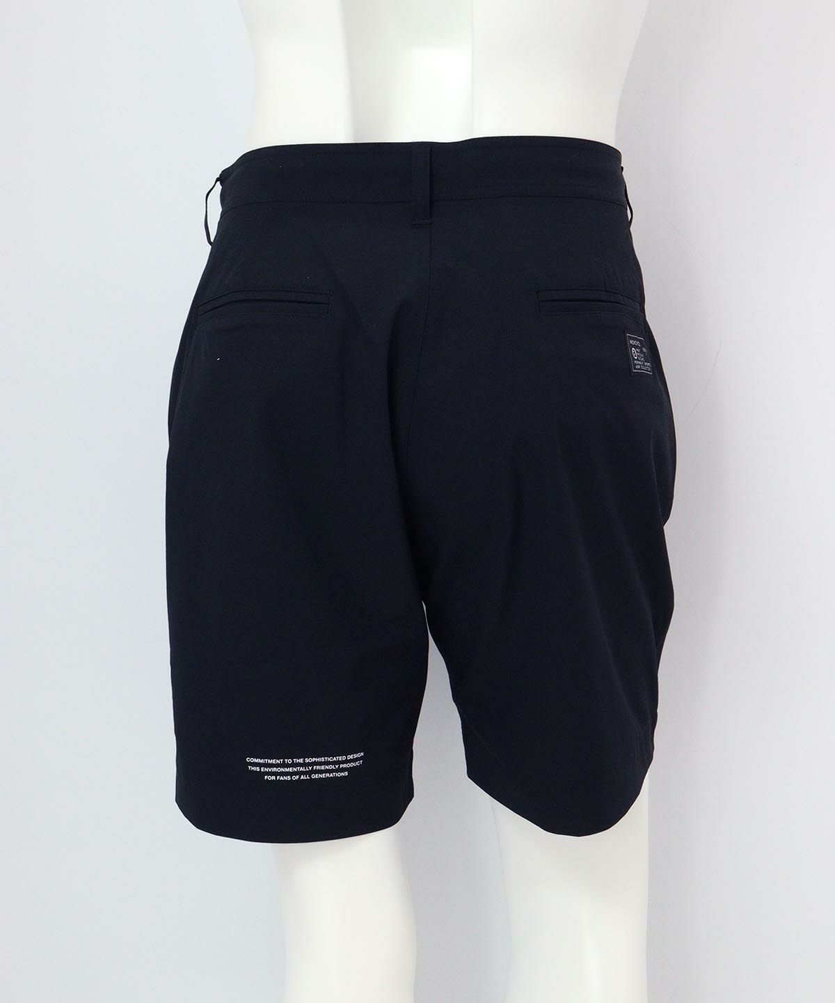 【メンズ】ロゴプリントショートパンツ(ブラック)後ろ