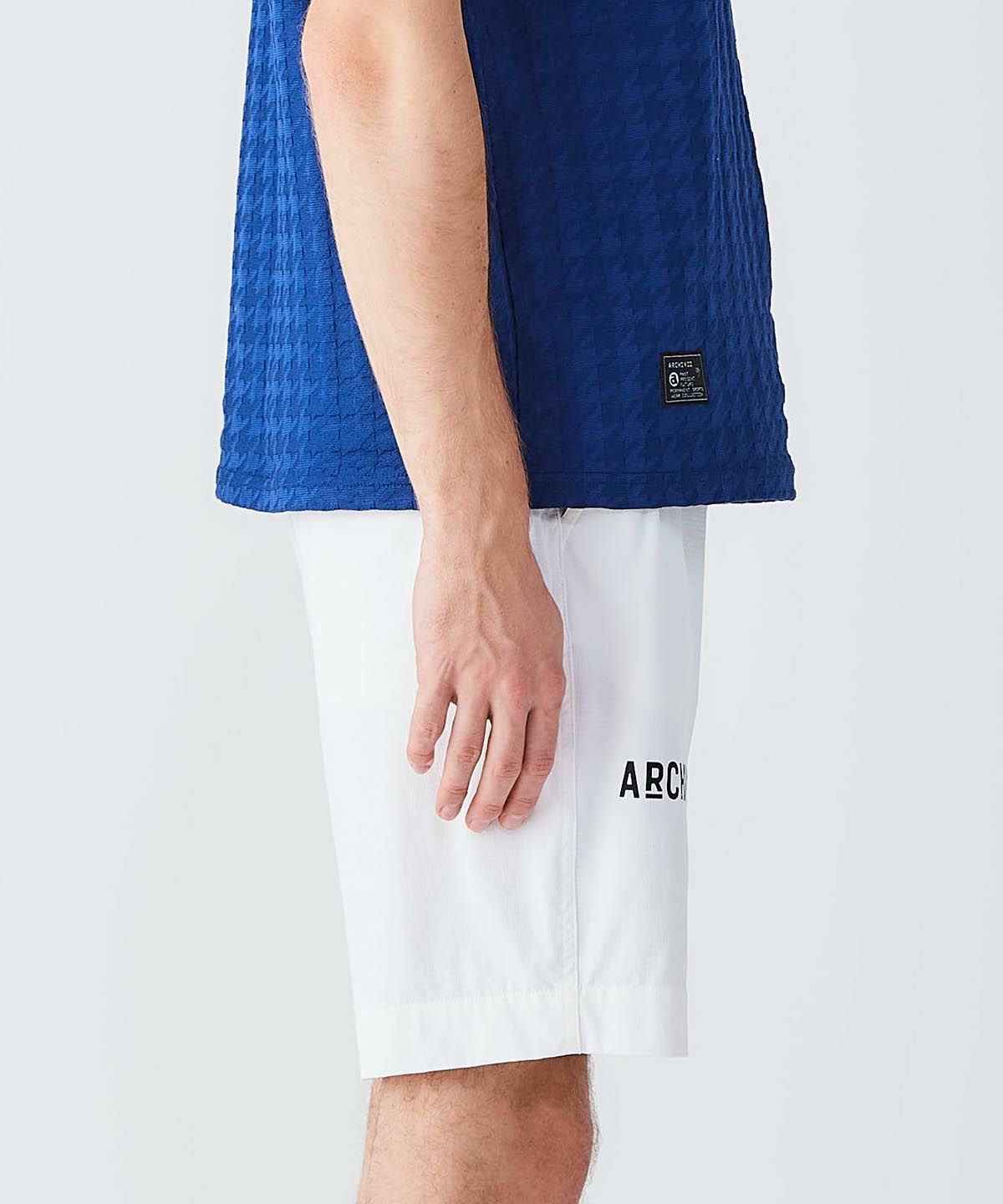 モデル着用画像(ホワイト)