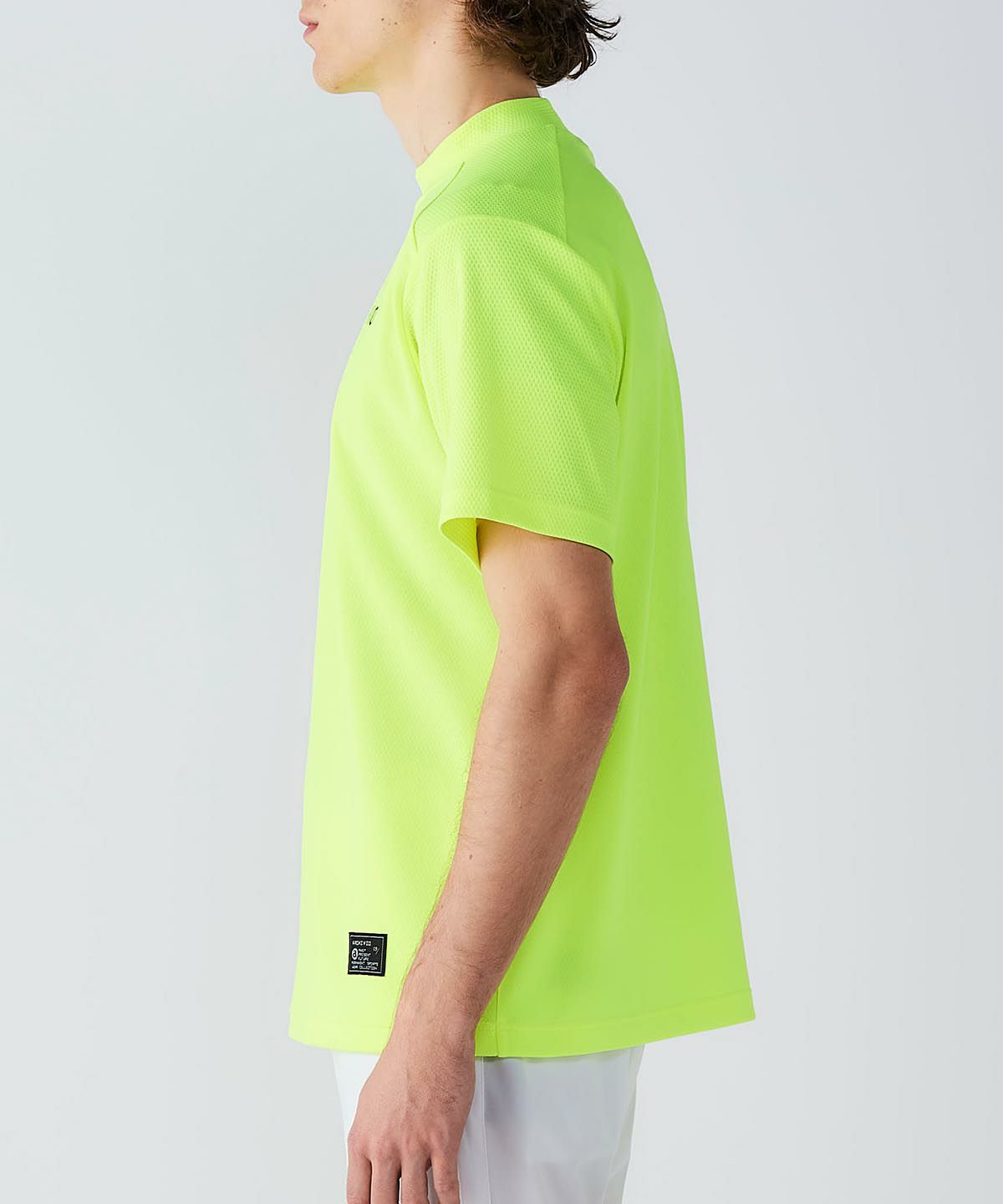 モデル着用画像（イエロー）