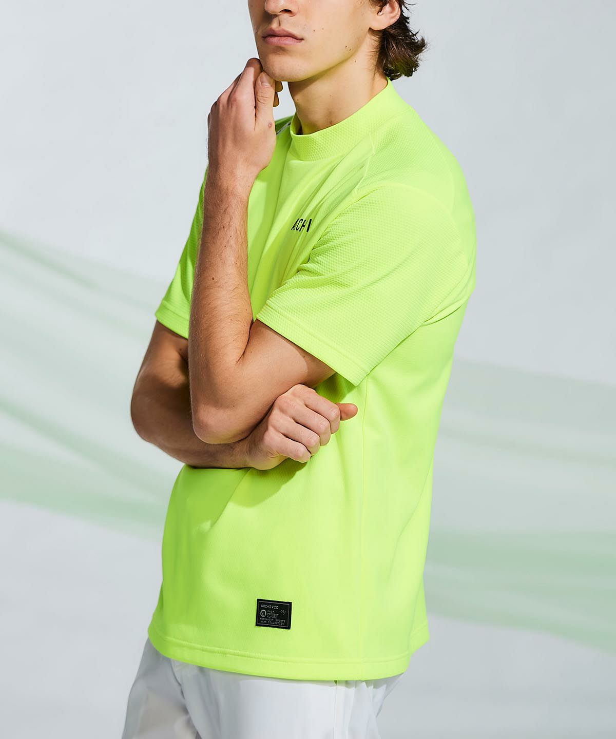 モデル着用画像（イエロー）