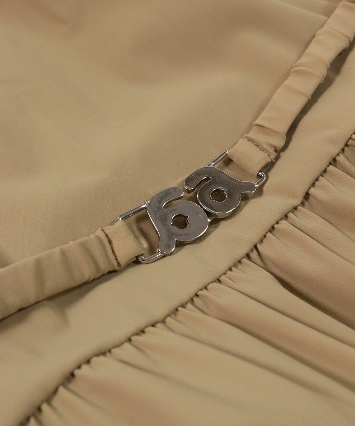 ベルト部分（ベージュ）