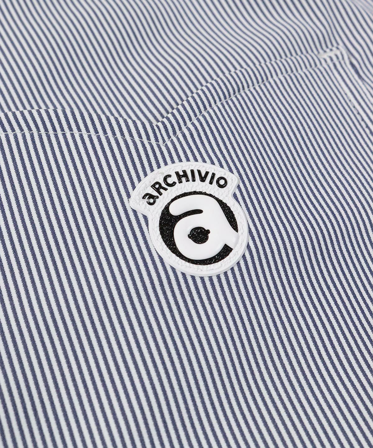 ロゴデザイン部分（ネイビー）