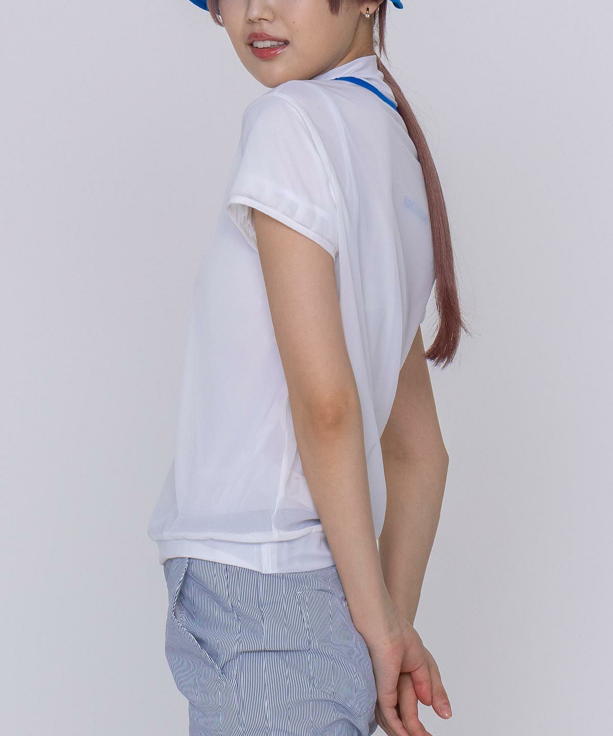 モデル着用画像（ホワイト）