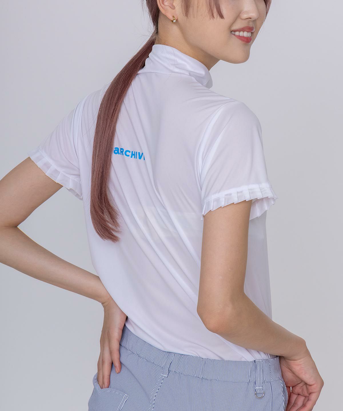 モデル着用画像（ホワイト）