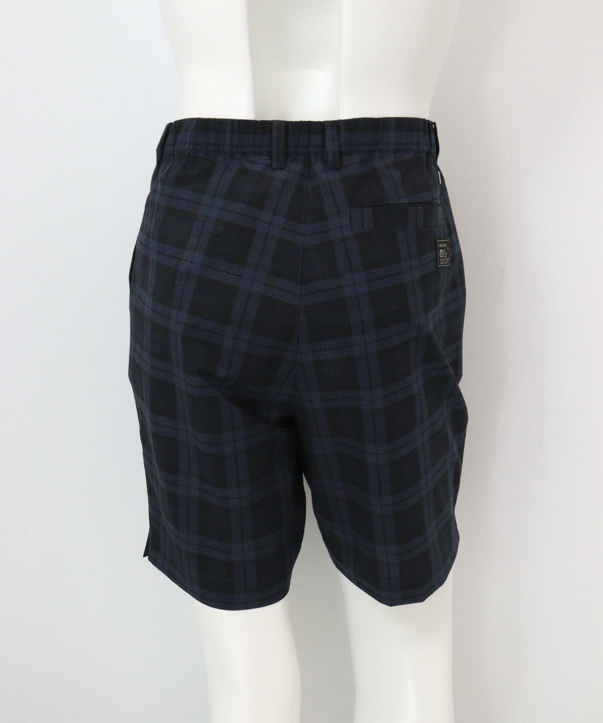 【メンズ】柄撥水冷感ショートパンツ後（ネイビー）