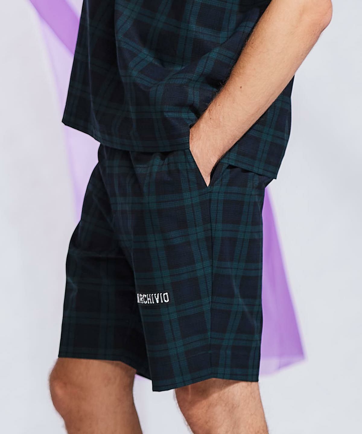 モデル着用画像（グリーン）