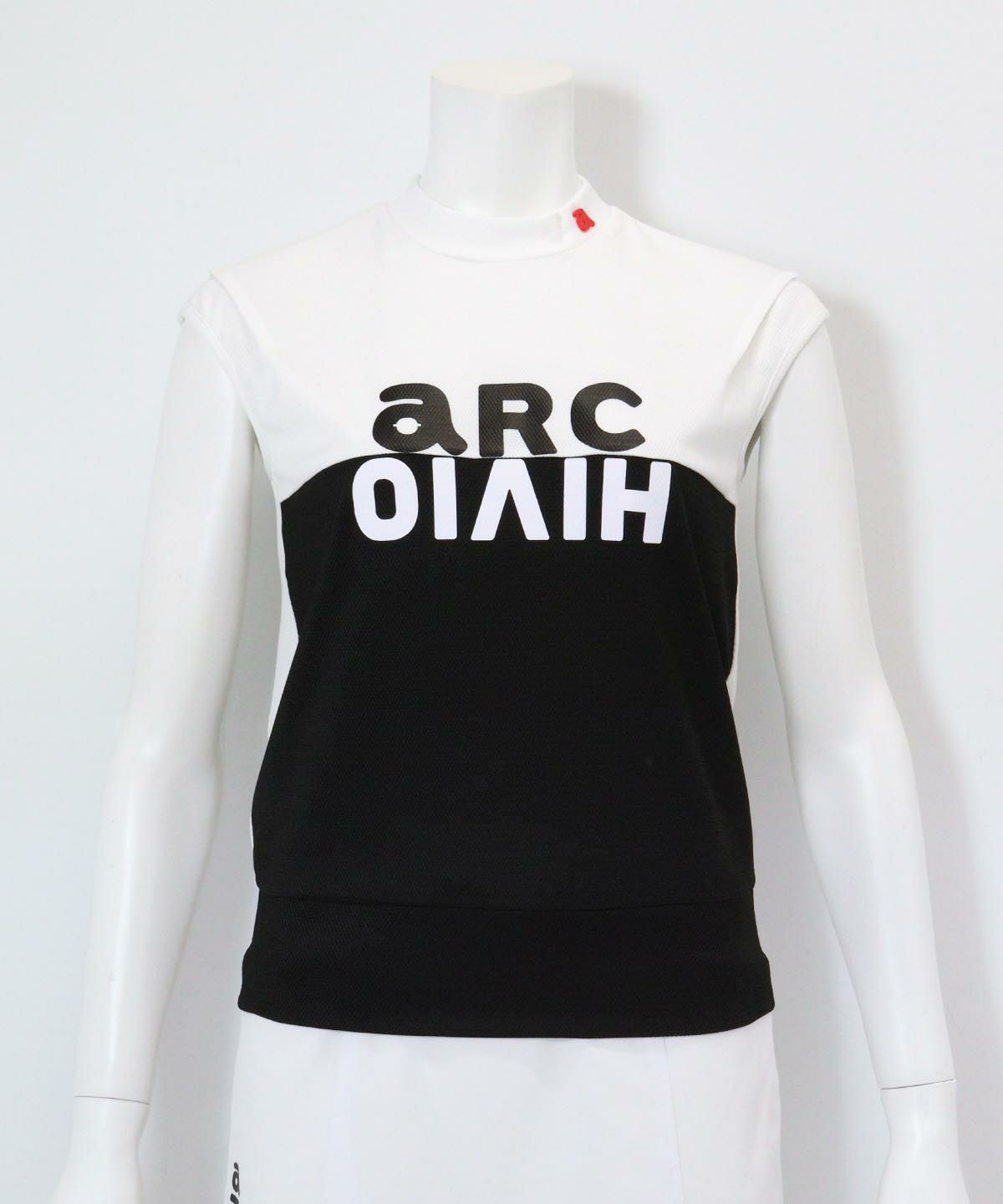 配色ロゴUV速乾ノースリプルオーバー(ブラック)