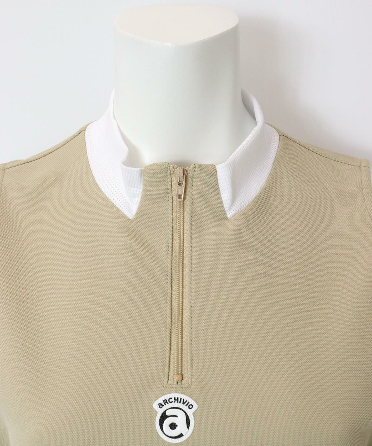 首元(ベージュ)