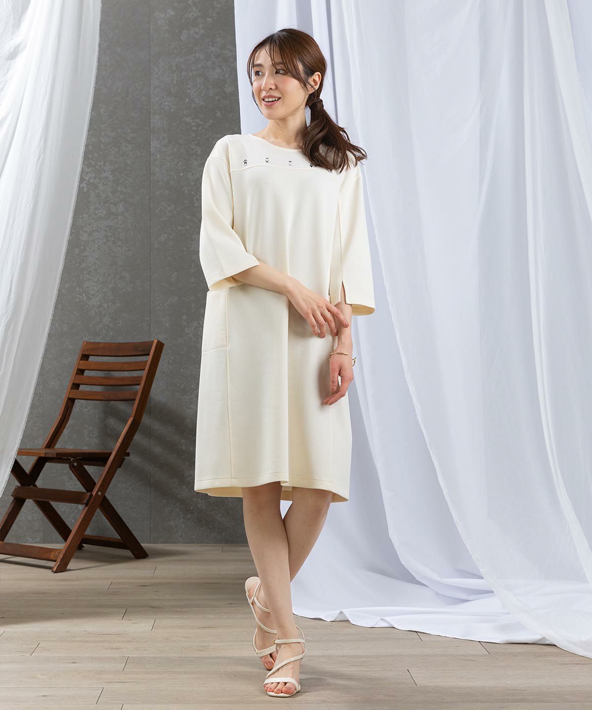 モデル着用画像（ホワイト）