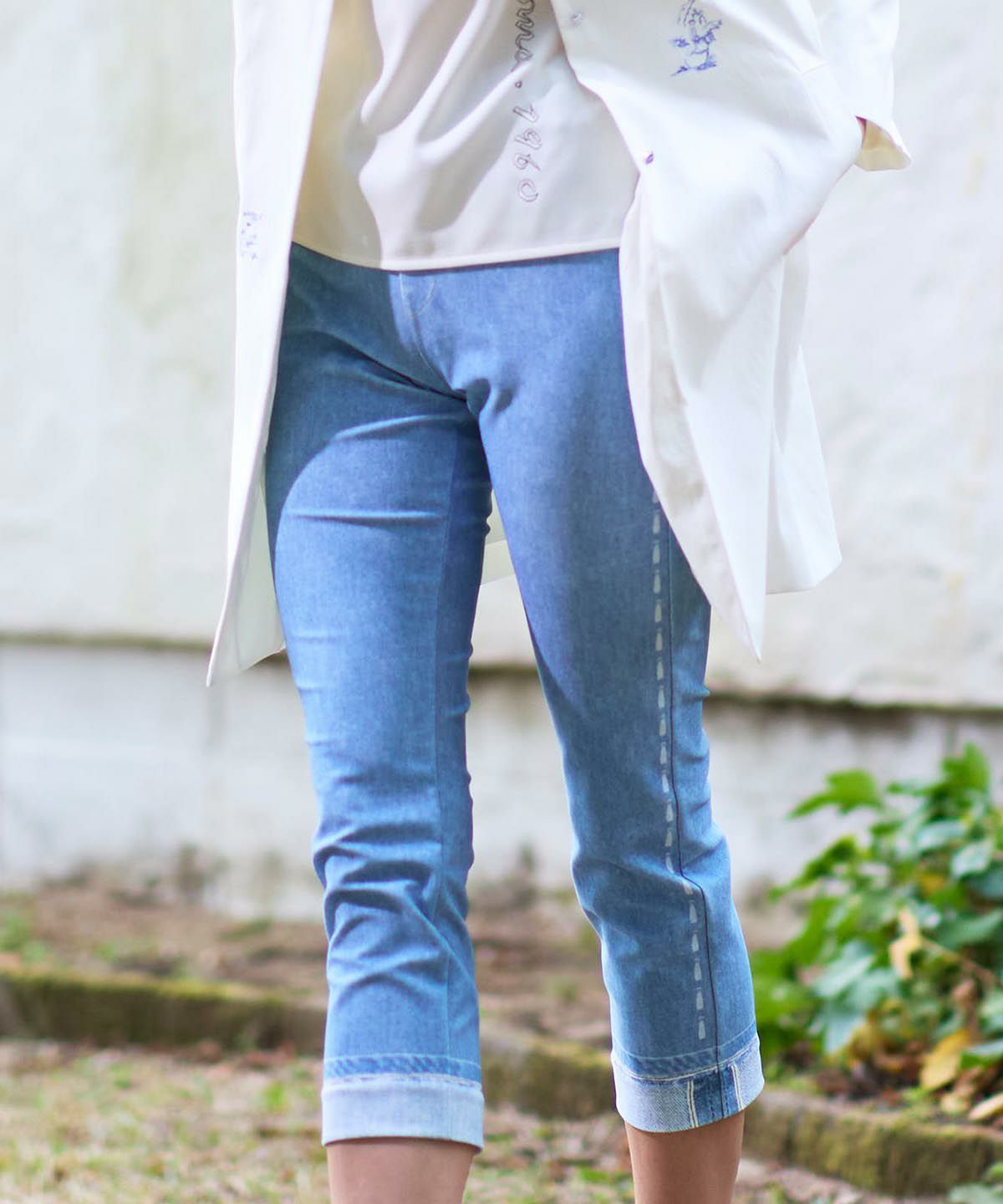 モデル着用画像（ライトブルー）