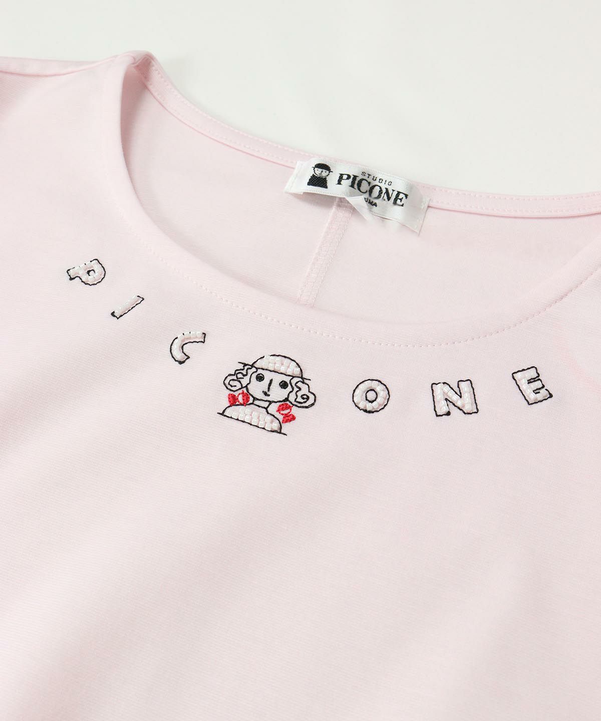 首元アップ(ピンク)