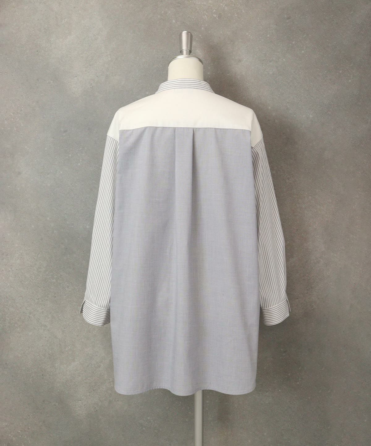 ストライプ切替シャツ後（ネイビー)