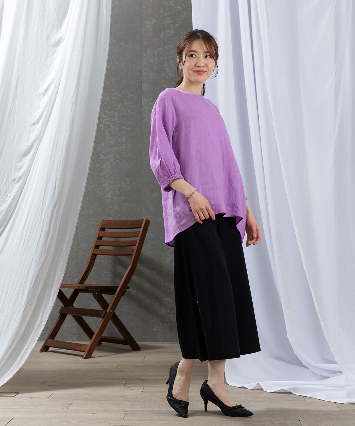 モデル着用画像（ブラック）