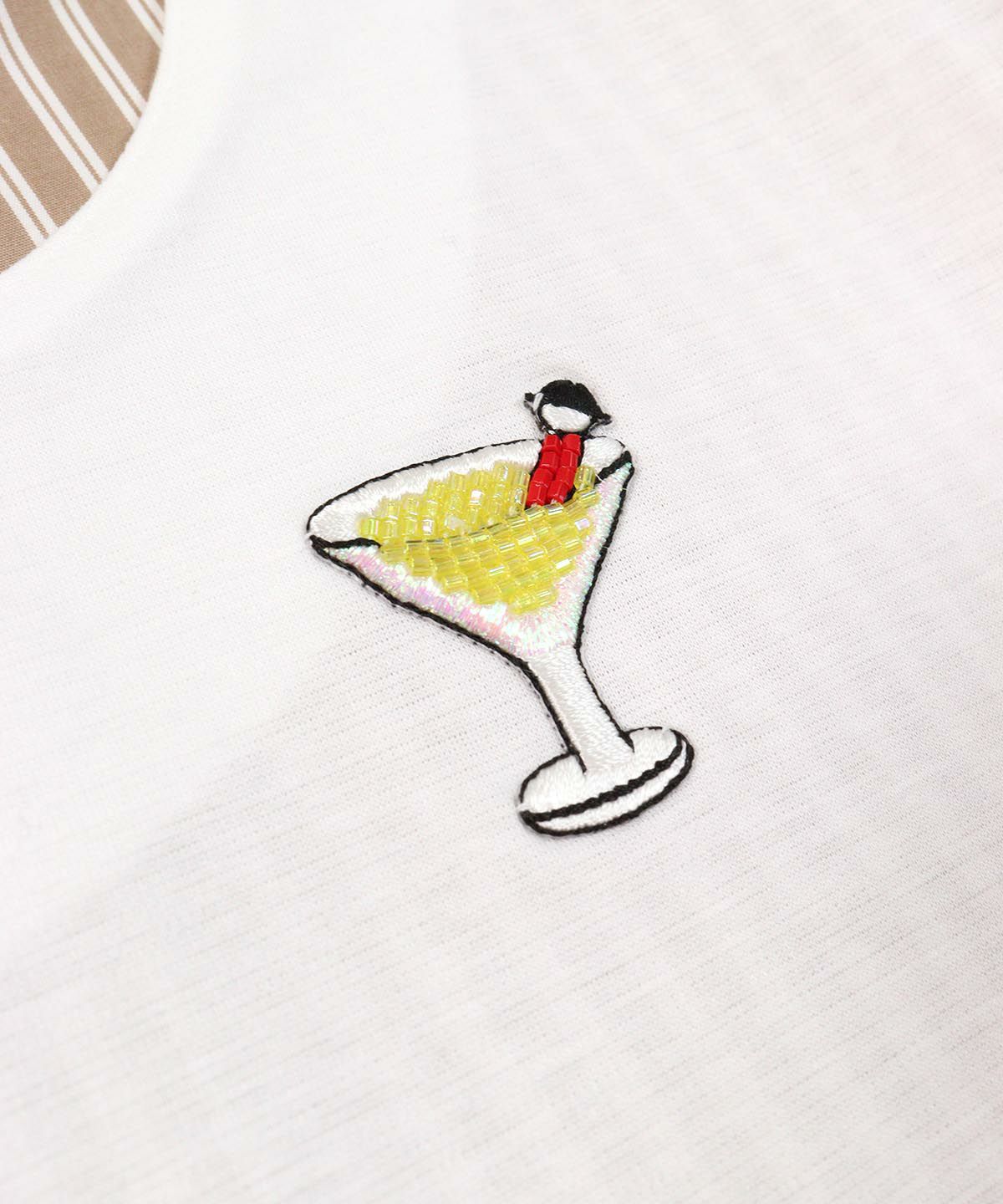 刺繍部分（ホワイト×キャメル）