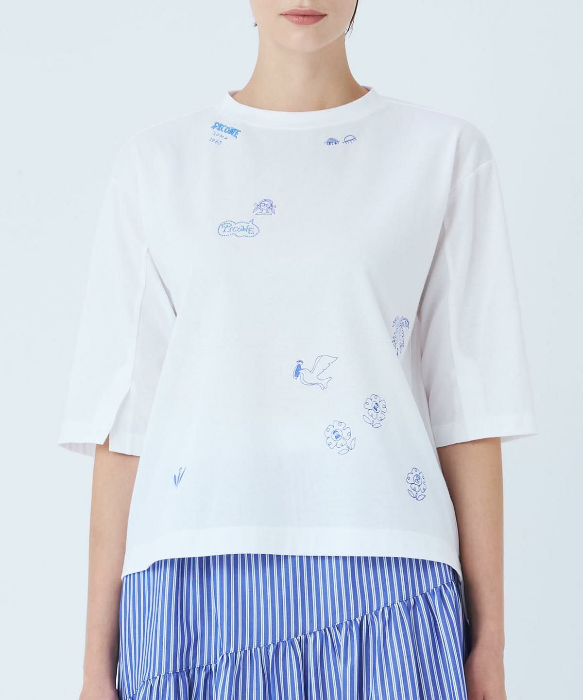 モデル画像（ホワイト×ブルー）