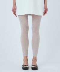 モデル着用画像（ライトグレー）