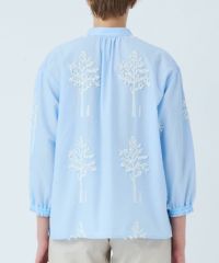 モデル着用画像(ブルー)