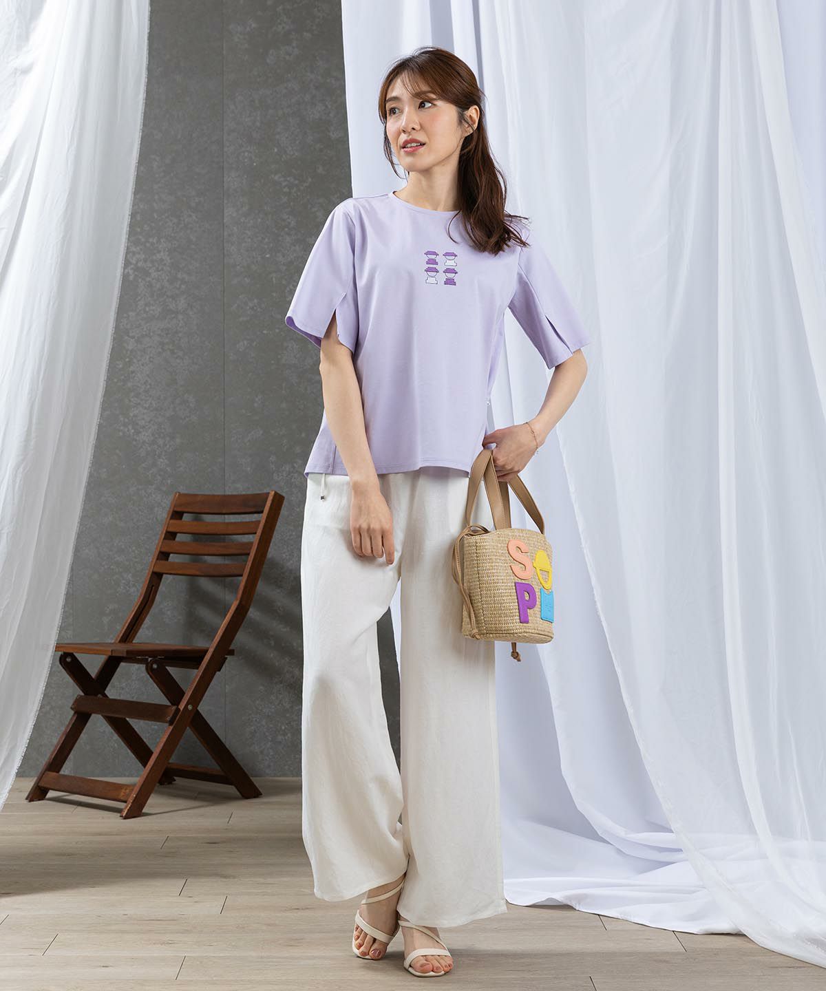 モデル着用画像(ホワイト)