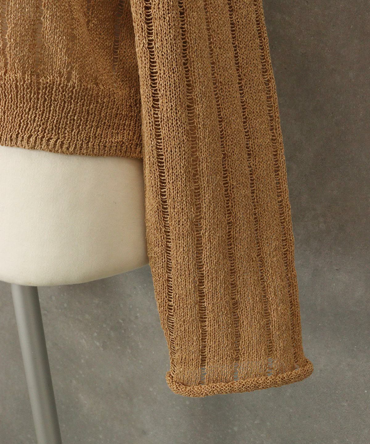 袖部分（ベージュ）