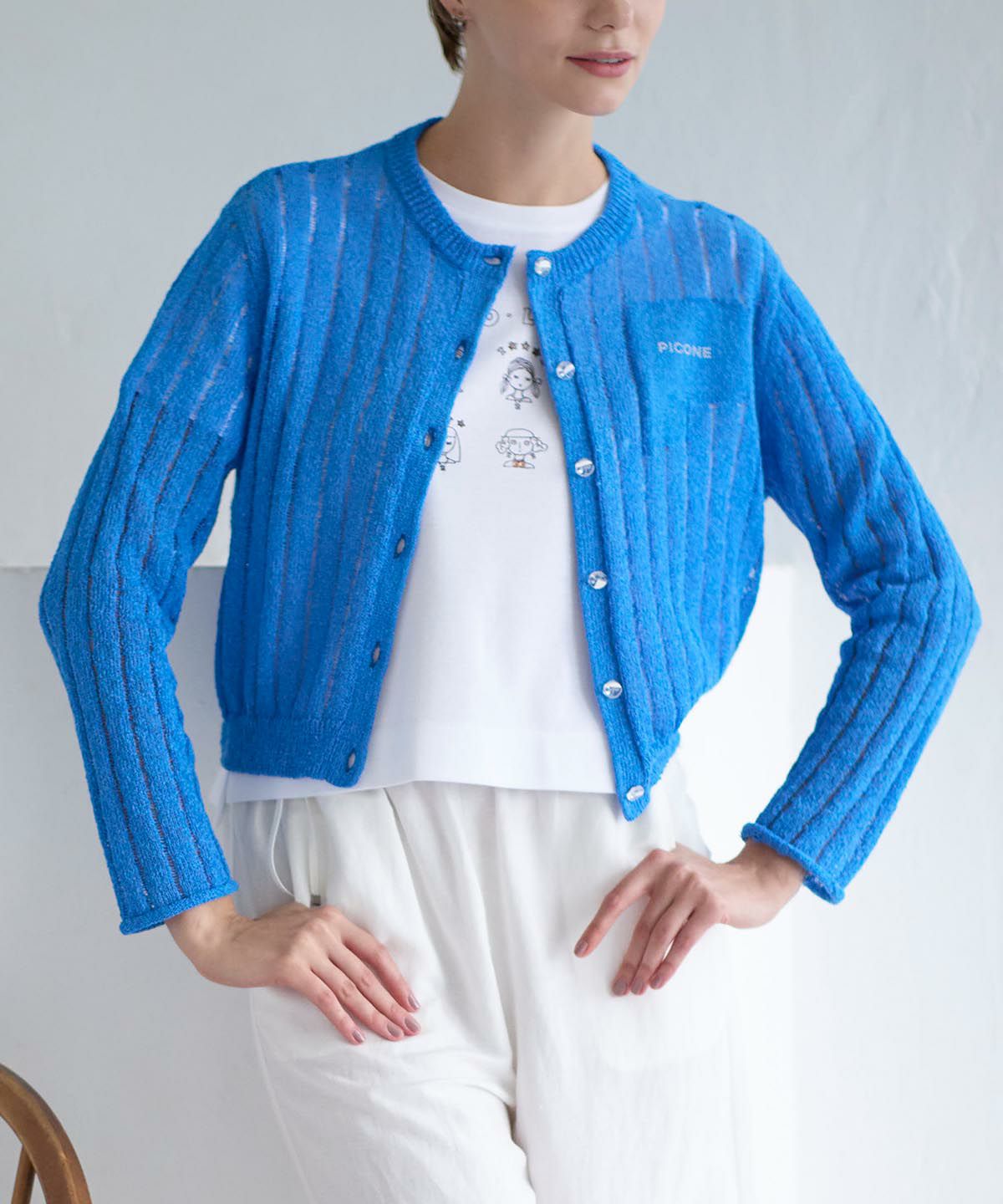 モデル着用画像（ブルー）