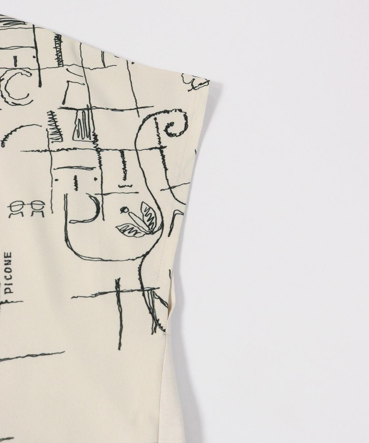 袖元部分（ベージュ）