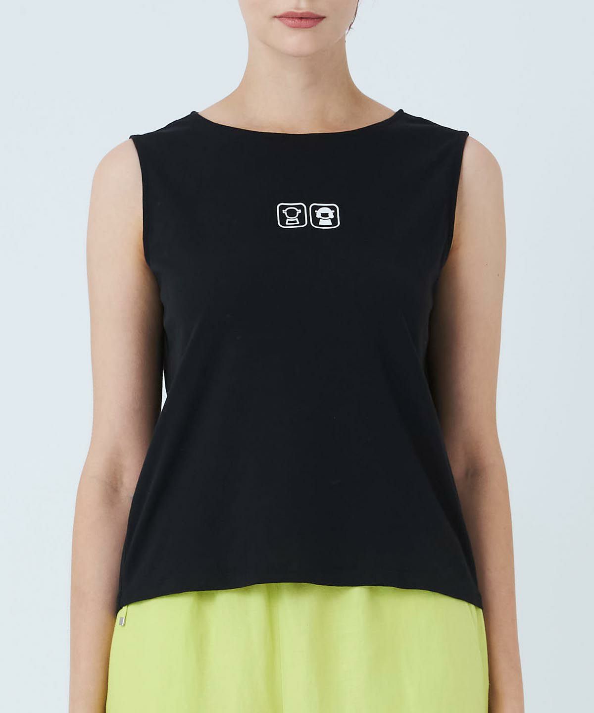 モデル着用画像(ブラック)