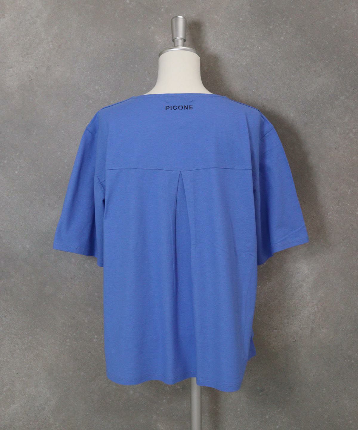 スリット袖冷感刺繍Tシャツ(ブルー)後ろ