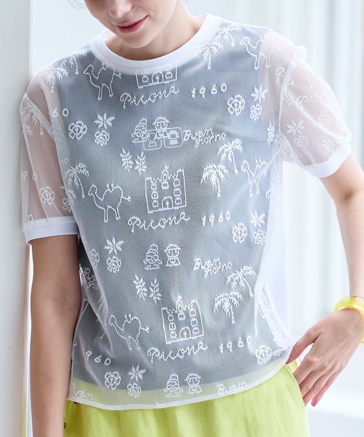 モデル着用画像（ホワイト）