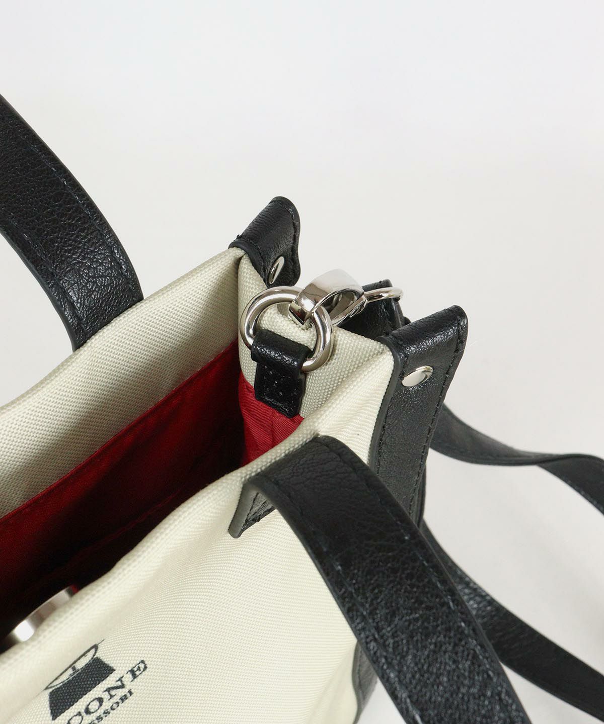 開口部詳細（ベージュ）